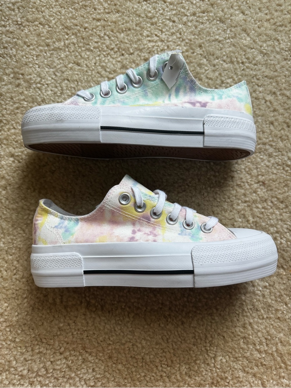 Time and Tru Women's Low-Top Platform Sneakers - Pastel Tie-Dye